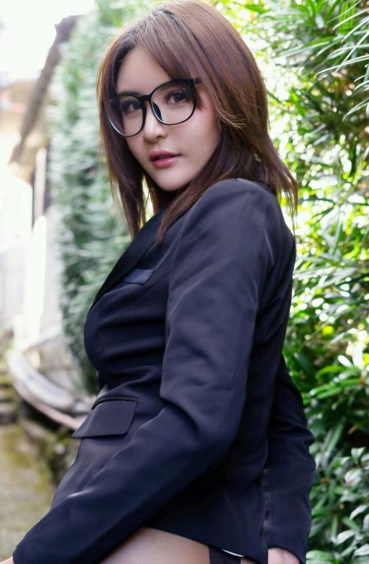 原千岁暗恋邻居在线观看 原千岁暗恋邻居在线观看