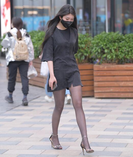 大美香蕉伊在看欧美 大美香蕉伊在看欧美