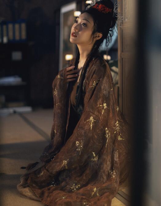 亚洲开心五月在线