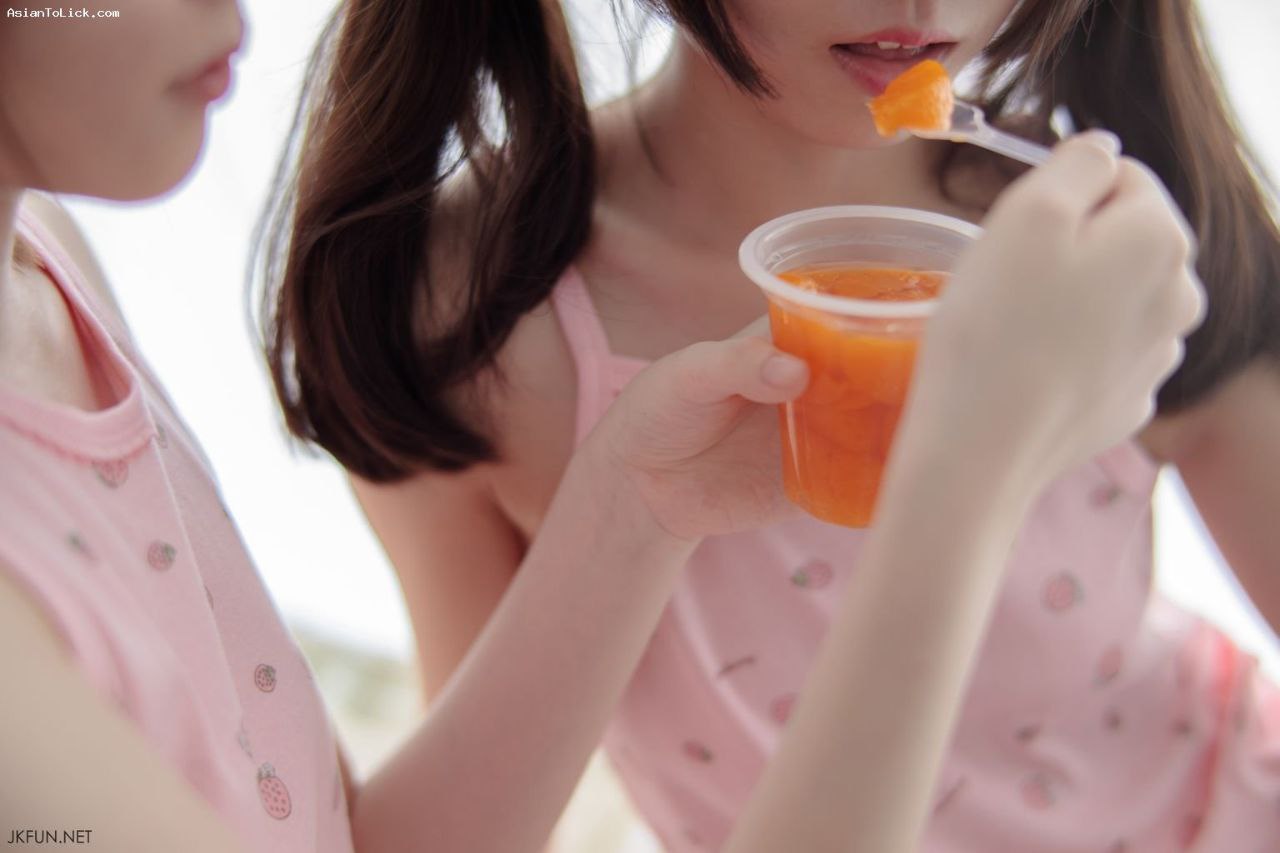 8x8x华人免费观看 8x8x华人免费观看