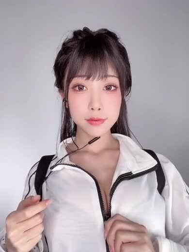 岳打开双腿开始配合交换品轩屋 岳打开双腿开始配合交换品轩屋