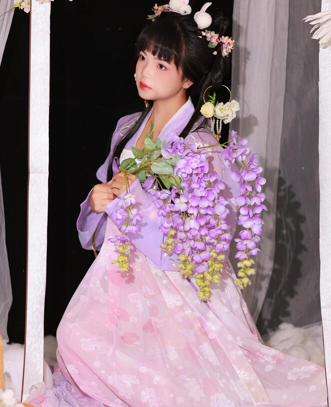 中亚洲中文字幕第三