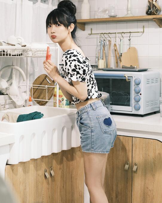 黑人肉大捧进出全过程动态 黑人肉大捧进出全过程动态