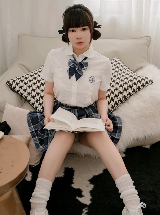 璀璨午夜蓝亚洲龙 璀璨午夜蓝亚洲龙