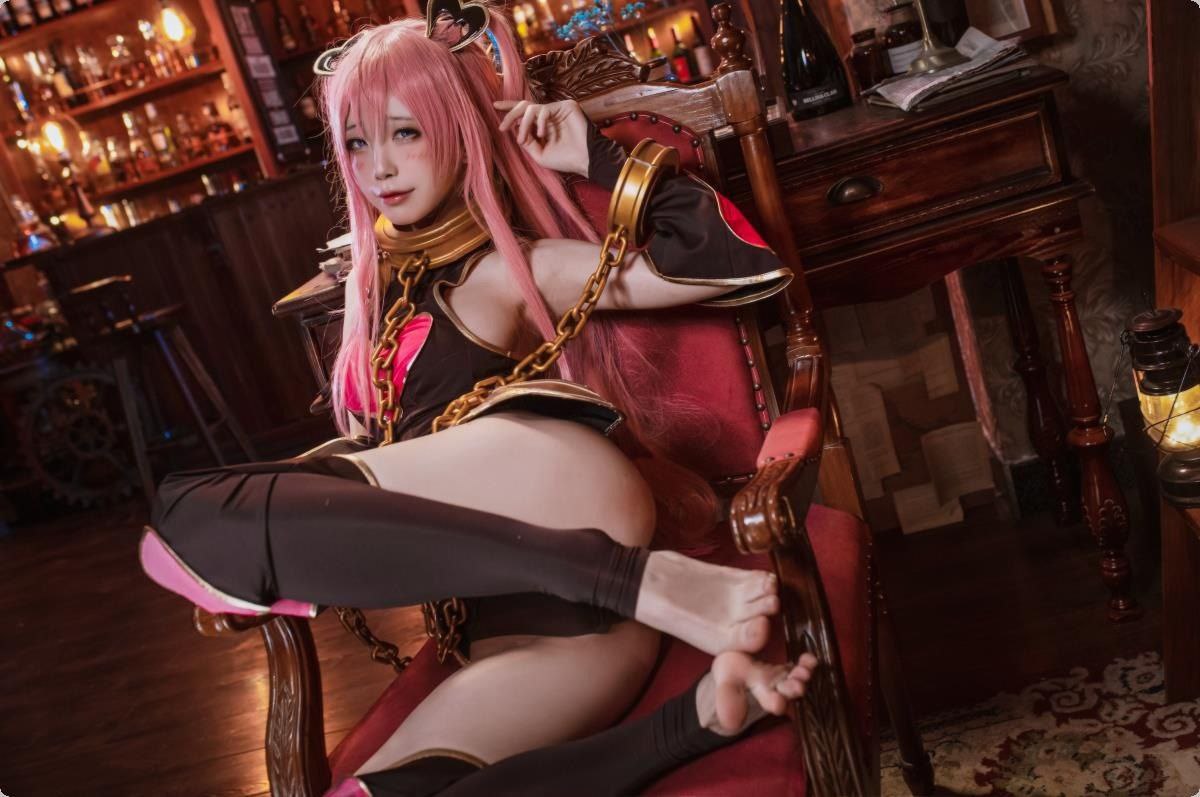 疯狂的欧美乱大交 疯狂的欧美乱大交