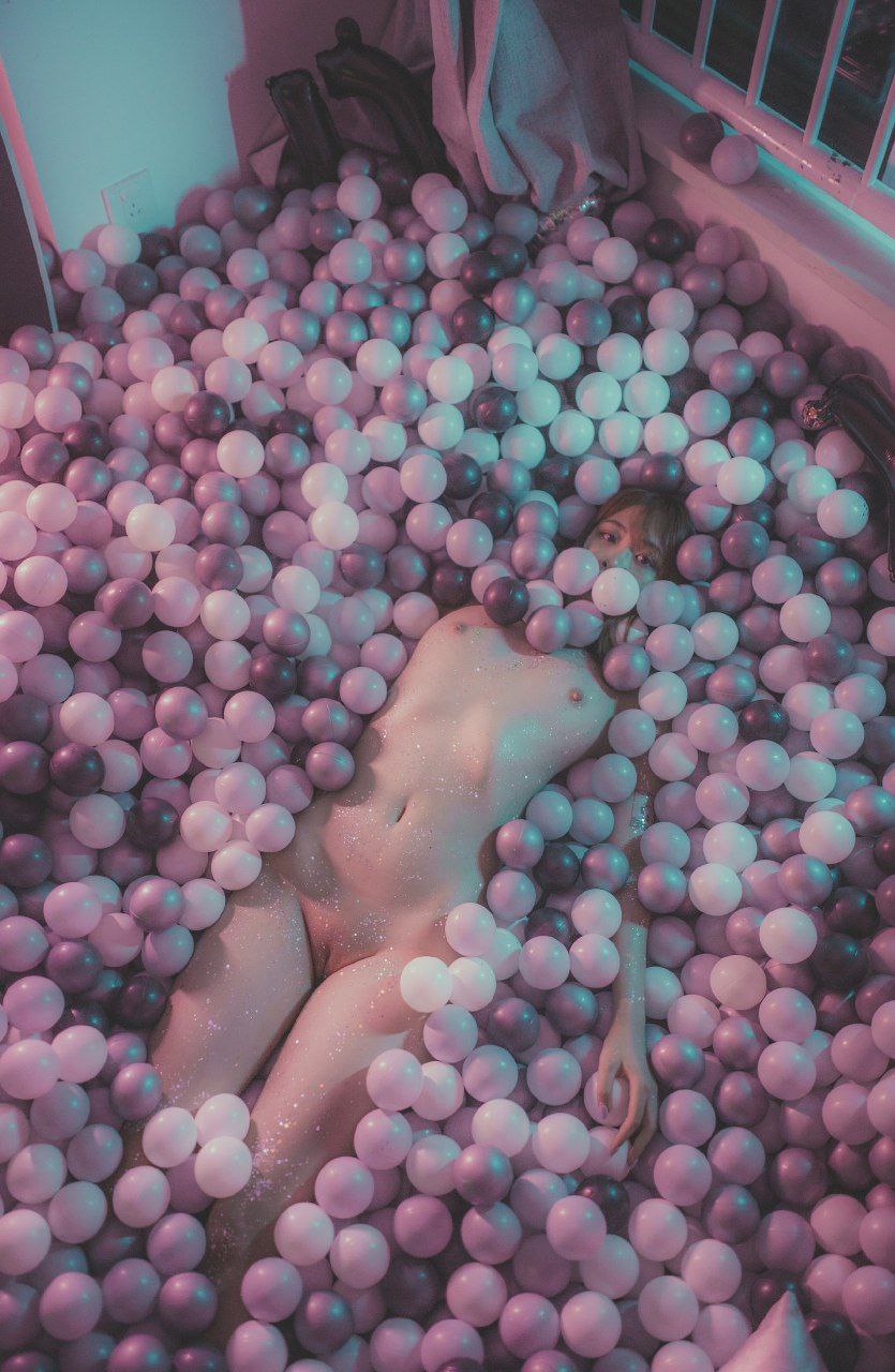 孙俪喜获三胎晋升一家六口 孙俪喜获三胎晋升一家六口