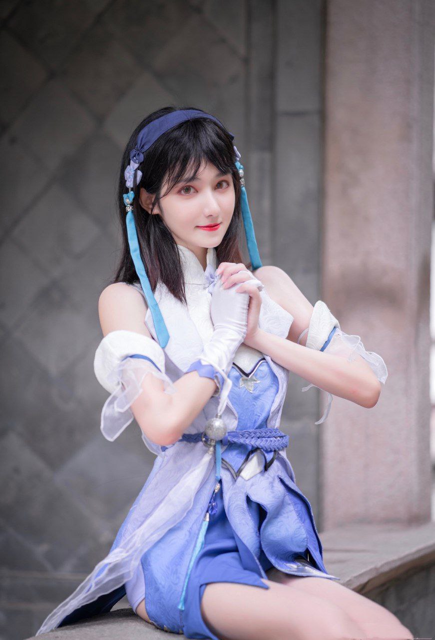 跟老师上课时狂揉我下面小说