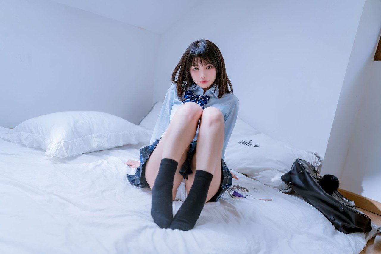 处破痛哭A√18成年片免费 处破痛哭A√18成年片免费