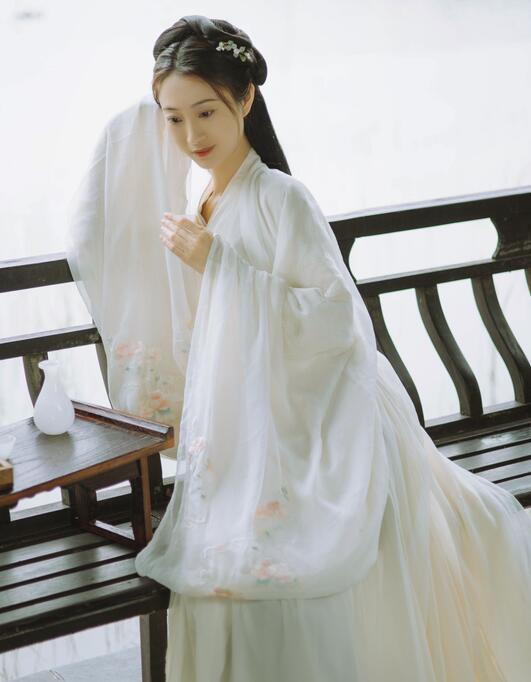 亚洲免费在线观看