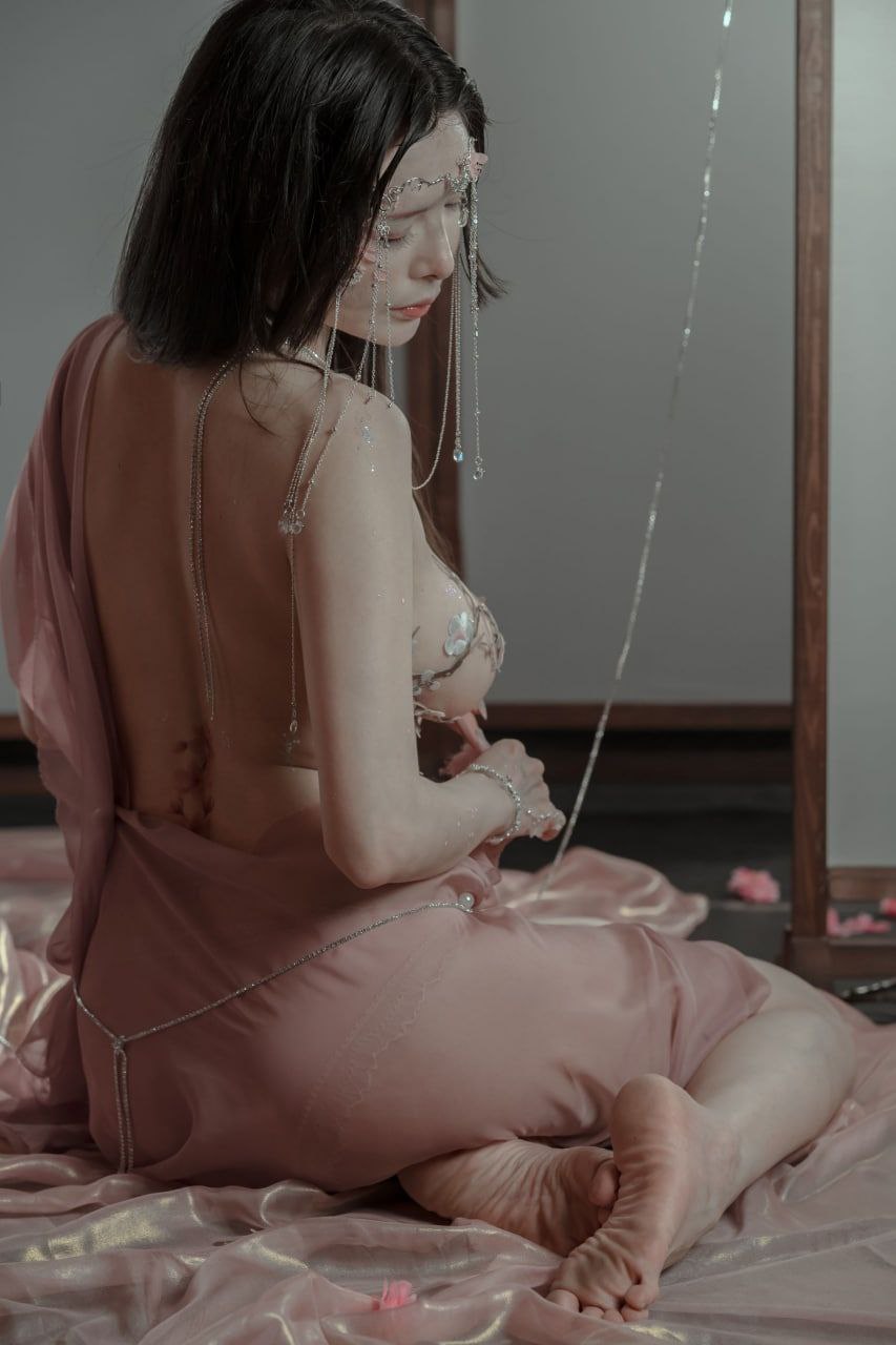 扒开双腿疯狂进出爽爽爽