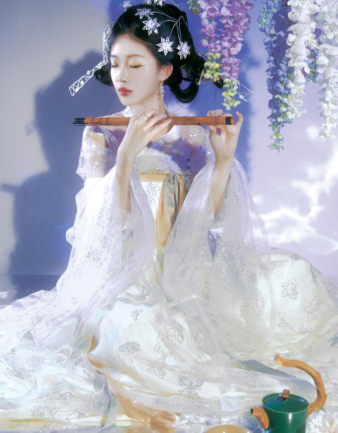 久久综合亚洲一区二区三区 久久综合亚洲一区二区三区