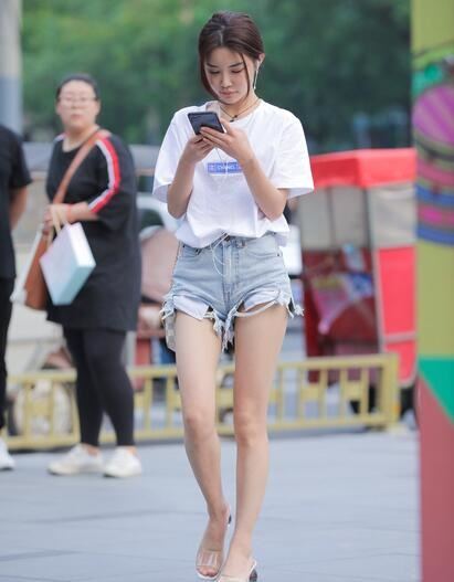 日本岛国免费在线播放