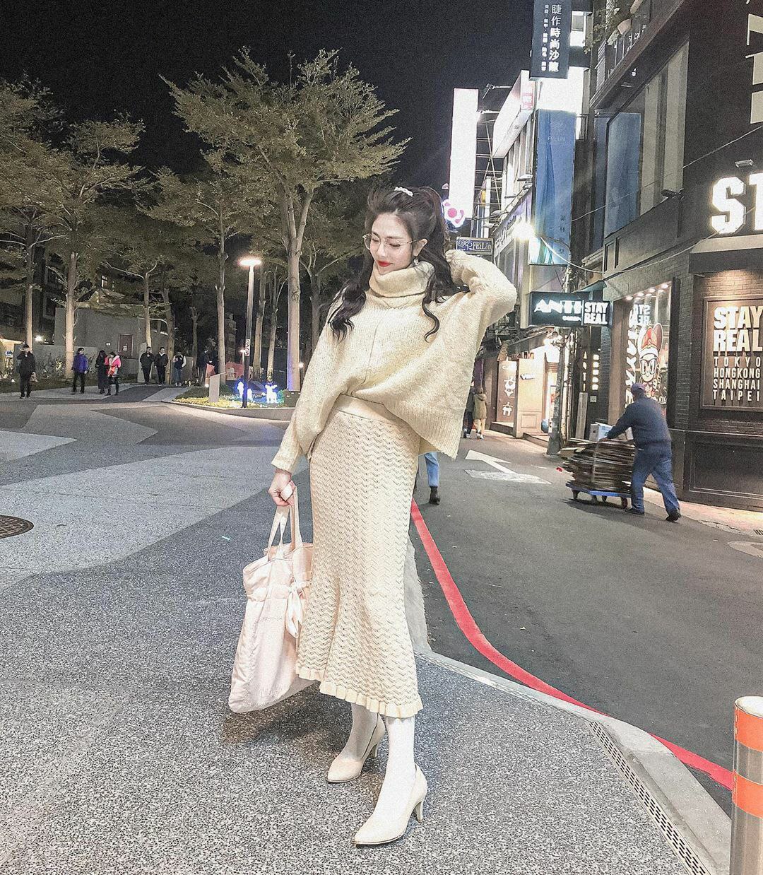 欧美三人交的视频 欧美三人交的视频