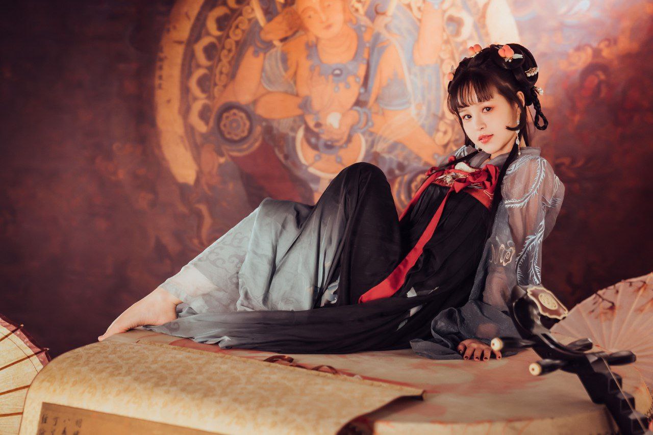 男女疯狂爱爱片AAA 男女疯狂爱爱片AAA