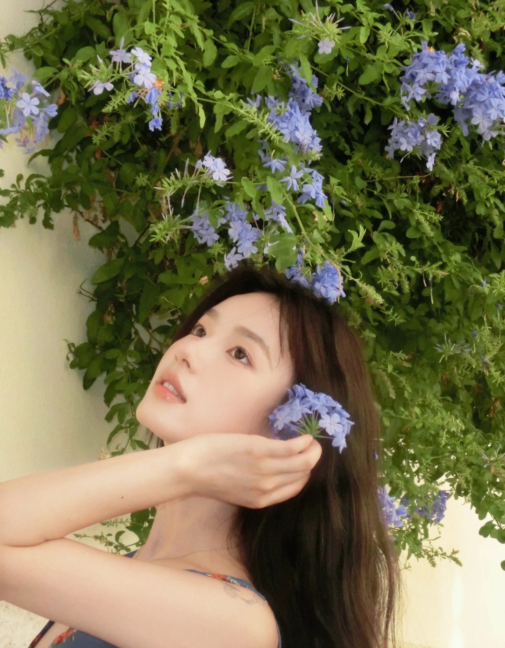 黑人两根一起强进30p 黑人两根一起强进30p