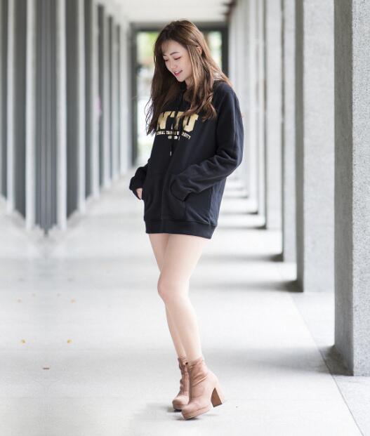 再深点灬舒服灬太大了添动视频