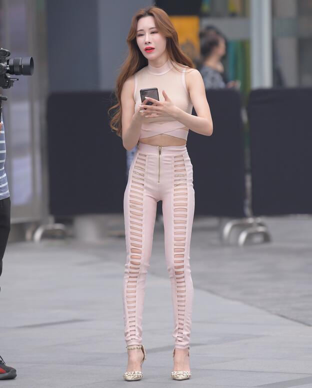 在线免费一区二区 在线免费一区二区