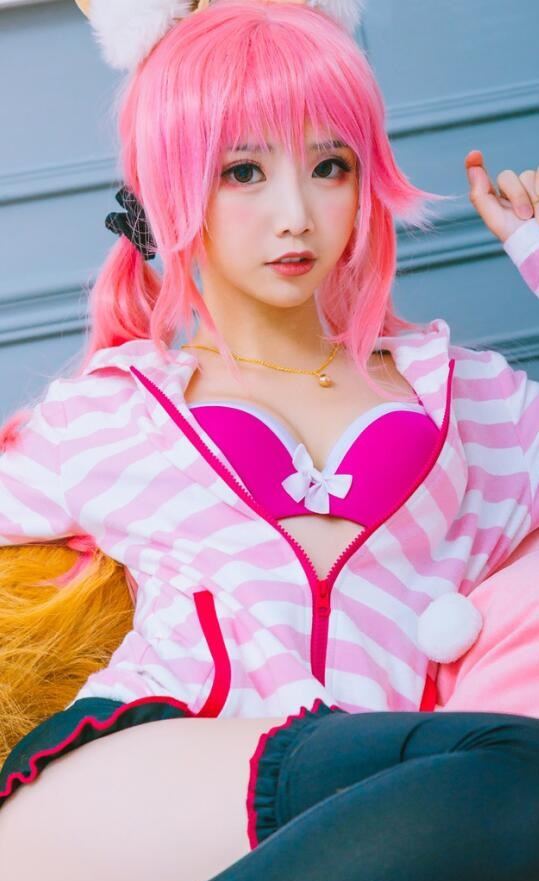 男人桶进女人下部猛进猛出 男人桶进女人下部猛进猛出