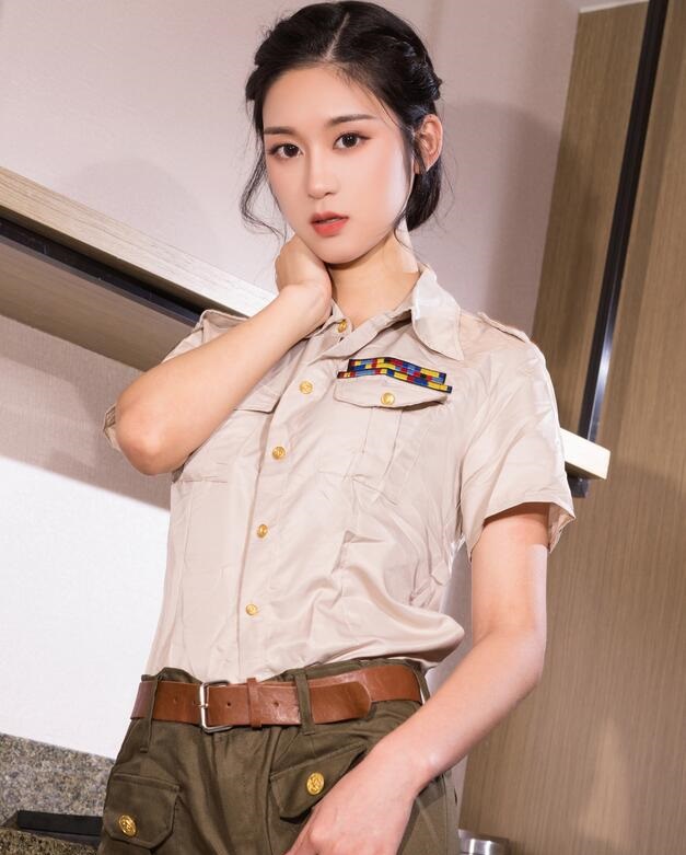 从厨房到客厅到卧室是什么意思 从厨房到客厅到卧室是什么意思