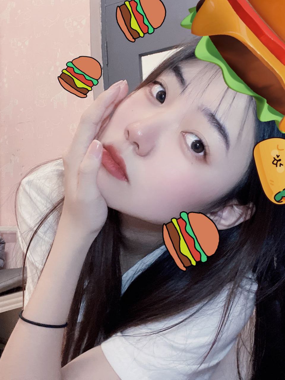 情侣国产午夜色 情侣国产午夜色