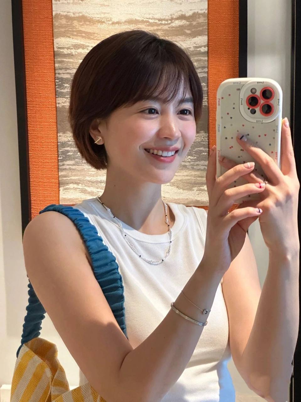 男性进入女性动态图