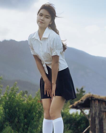 亚洲午夜不卡一二三四区