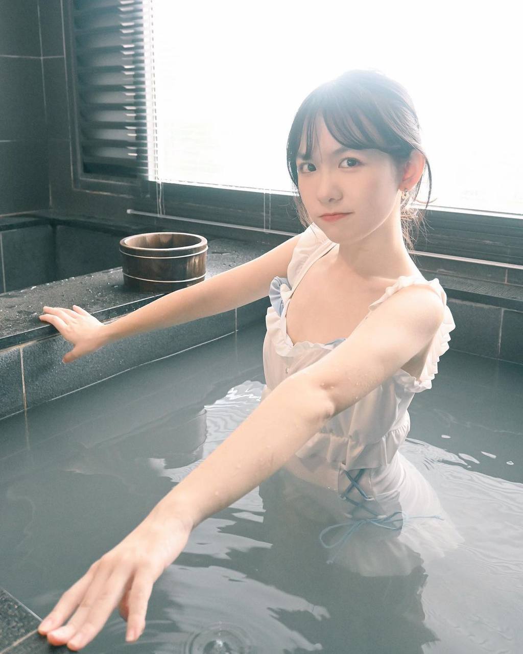 二次元人物桶动漫人物免费