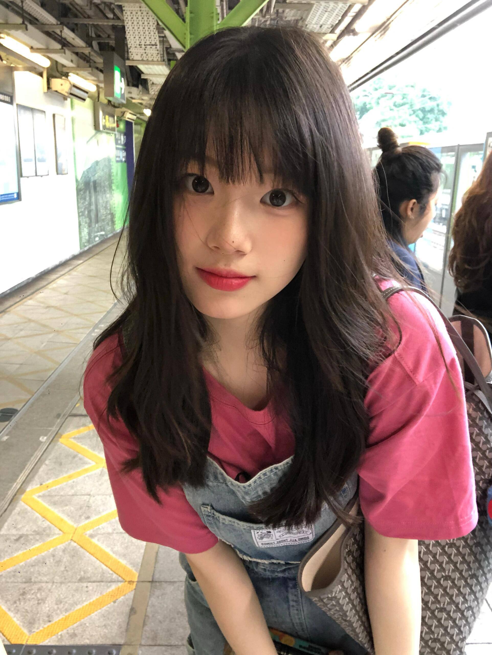 午夜免费在线视频