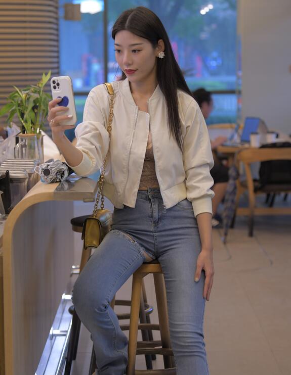 野花韩国视频在线观看免费高清版 野花韩国视频在线观看免费高清版