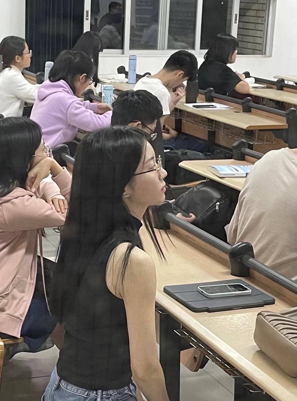 国产综合一区二区三区黄页秋霞 国产综合一区二区三区黄页秋霞