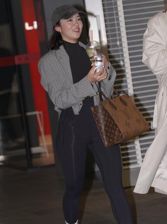 一边摸一边做爽的视频17国产 一边摸一边做爽的视频17国产