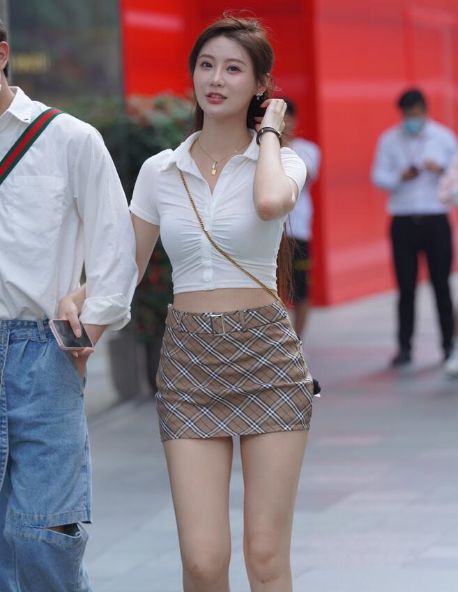 女人被男人狂躁的视频免费 女人被男人狂躁的视频免费