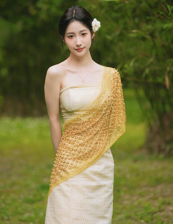 亚洲人成欧美中文字幕