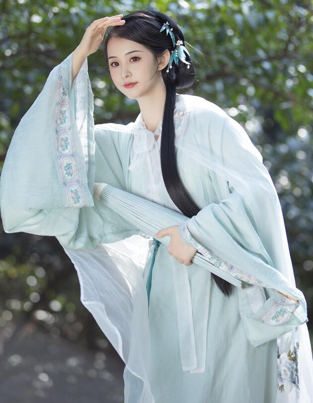 天天做天天摸天天爽天天爱