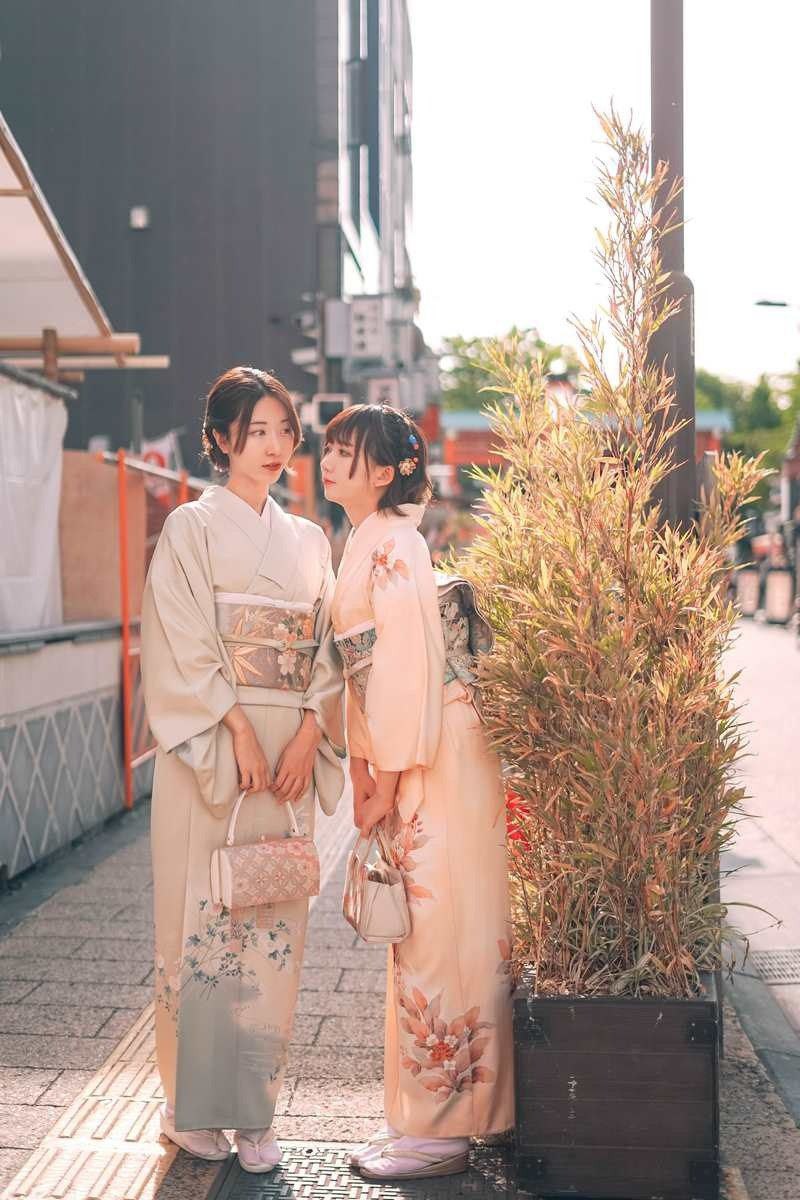 老头快点使劲再深点别停 老头快点使劲再深点别停