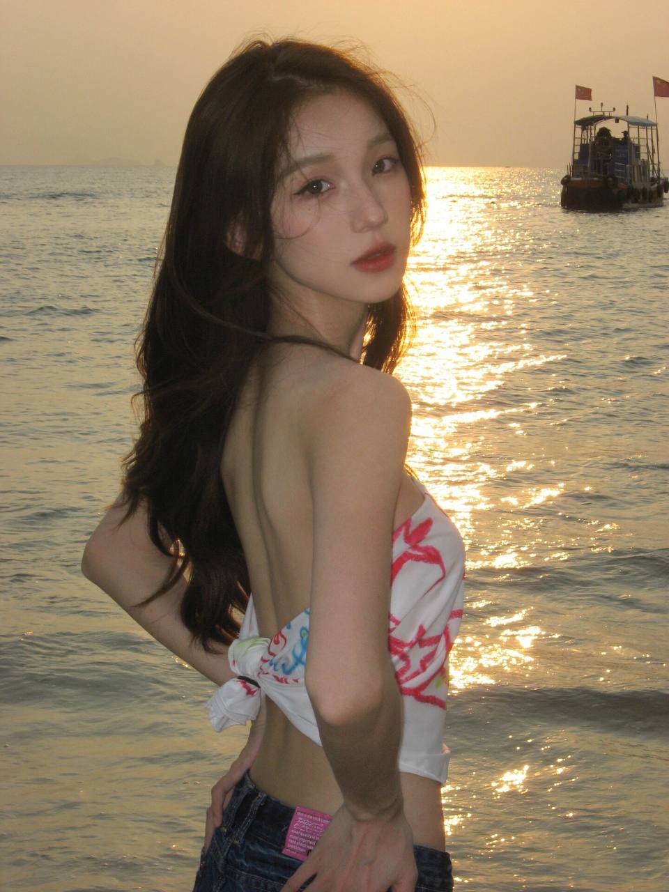 两个人的免费观看高清 两个人的免费观看高清