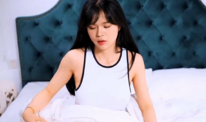 一个人同时接三个顾客 一个人同时接三个顾客