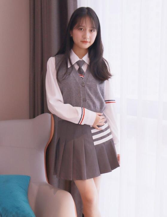 婷婷开心色四房播播 婷婷开心色四房播播