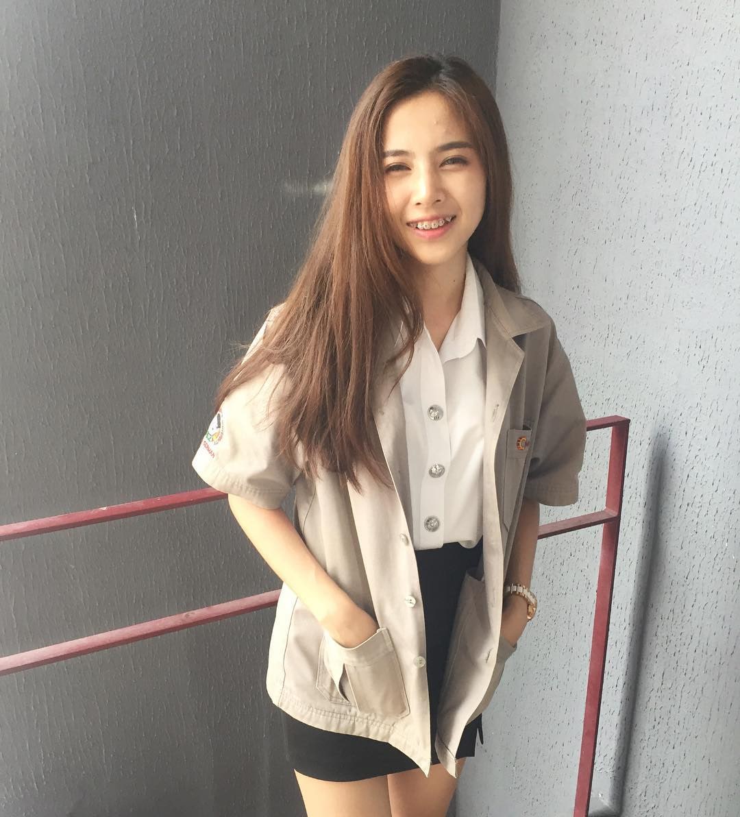 漂亮的保姆5完整版视频 漂亮的保姆5完整版视频