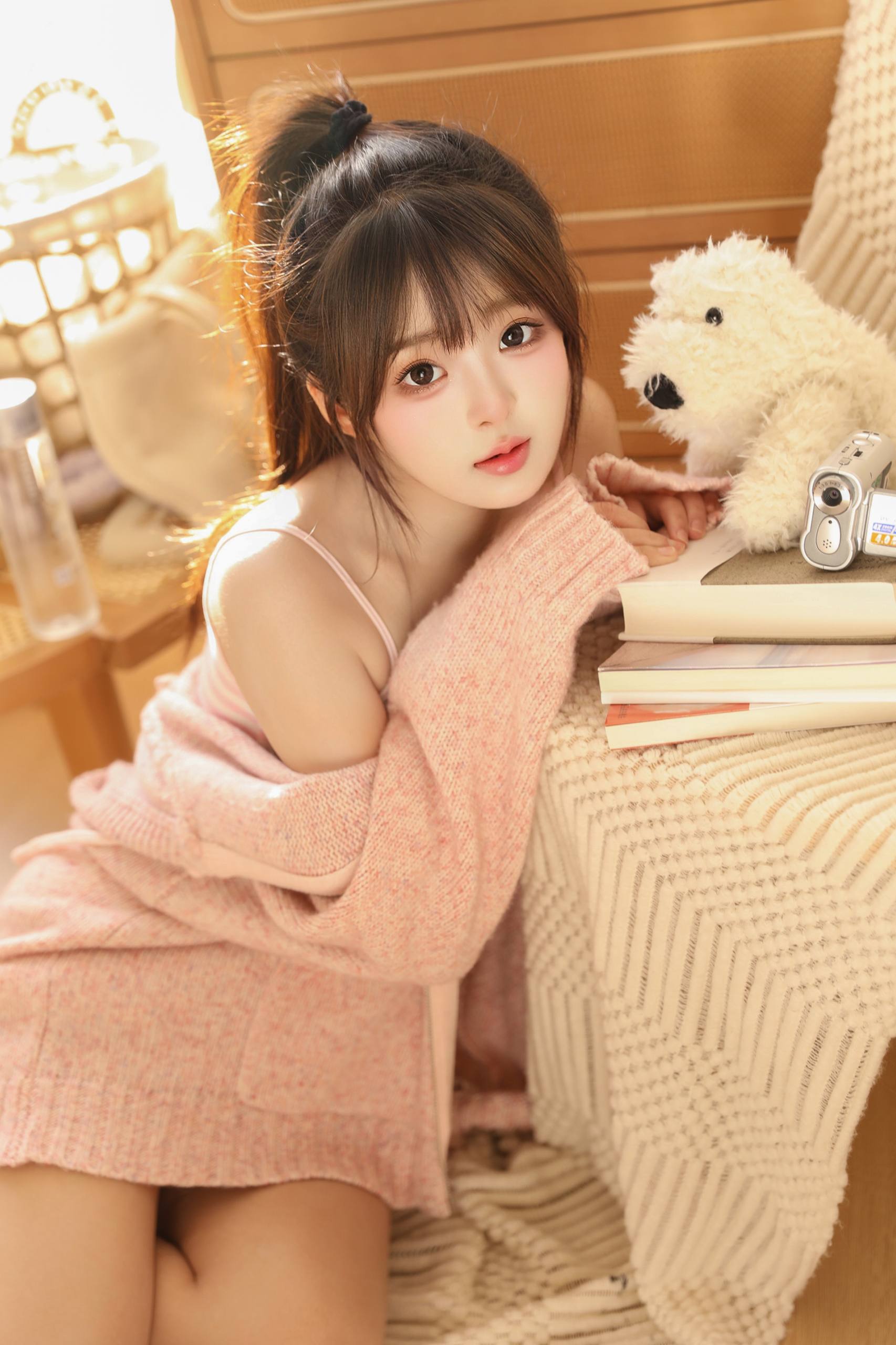 翁公和媛媛在厨房里猛烈进出 翁公和媛媛在厨房里猛烈进出