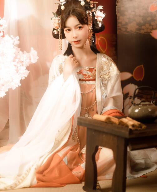 桃花视频在线观看免费版 桃花视频在线观看免费版