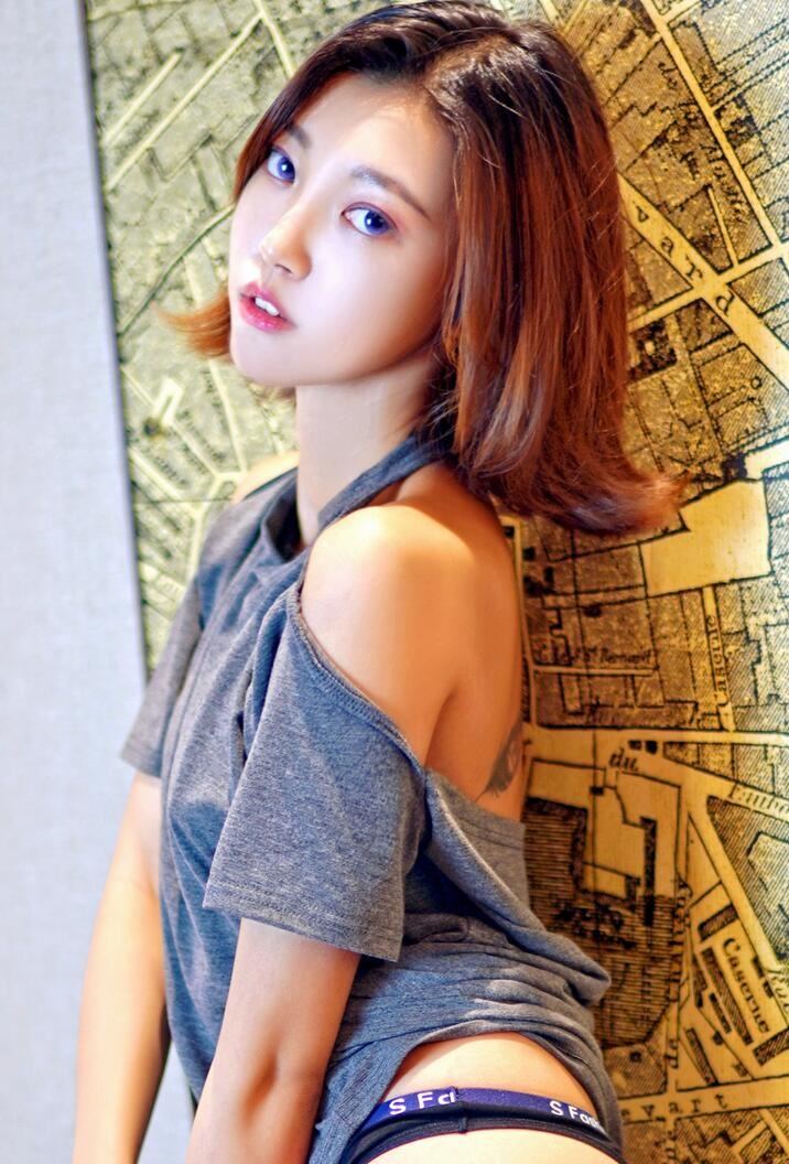 《五十路》久久 《五十路》久久