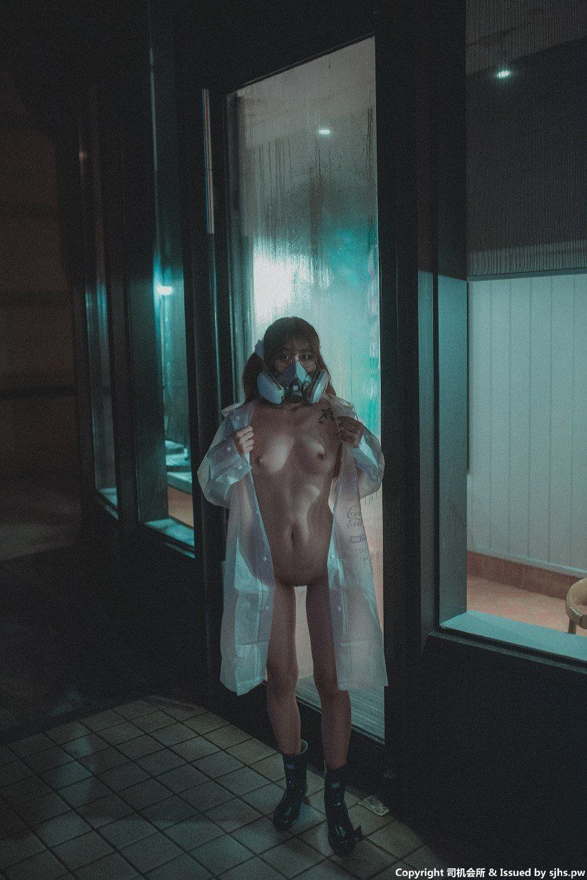 猛烈女跪趴式gif动态图 猛烈女跪趴式gif动态图