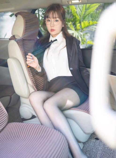 挺进毛还没长稚嫩的小花苞 挺进毛还没长稚嫩的小花苞