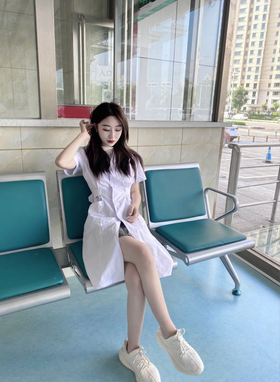 男人的嘴添女人下身视频大全