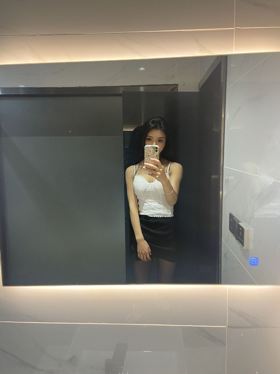 亚洲人在线视频 亚洲人在线视频