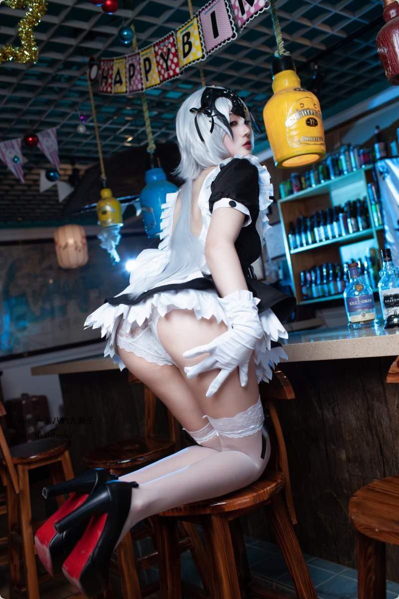 把数学课代表按在地上c视频 把数学课代表按在地上c视频