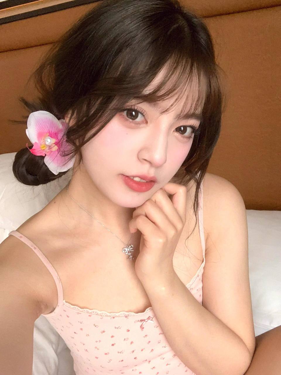 中文字幕一区二区三区红楼