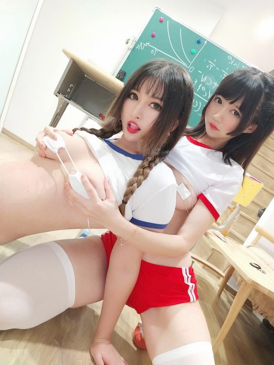 1000部拍拍拍18勿入免费视频下载 1000部拍拍拍18勿入免费视频下载