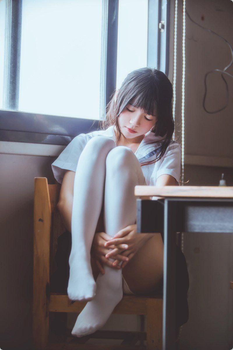 女人洗澡沐浴露全身 女人洗澡沐浴露全身